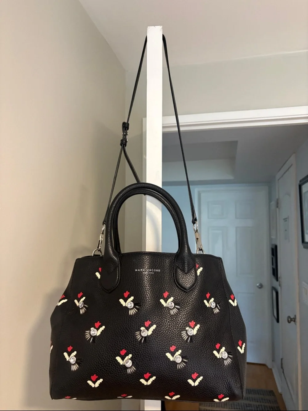 Marc Jacobs Tulip Collection Black Leather Satchel Bag with Strap in EUC - Picture 2 of 12